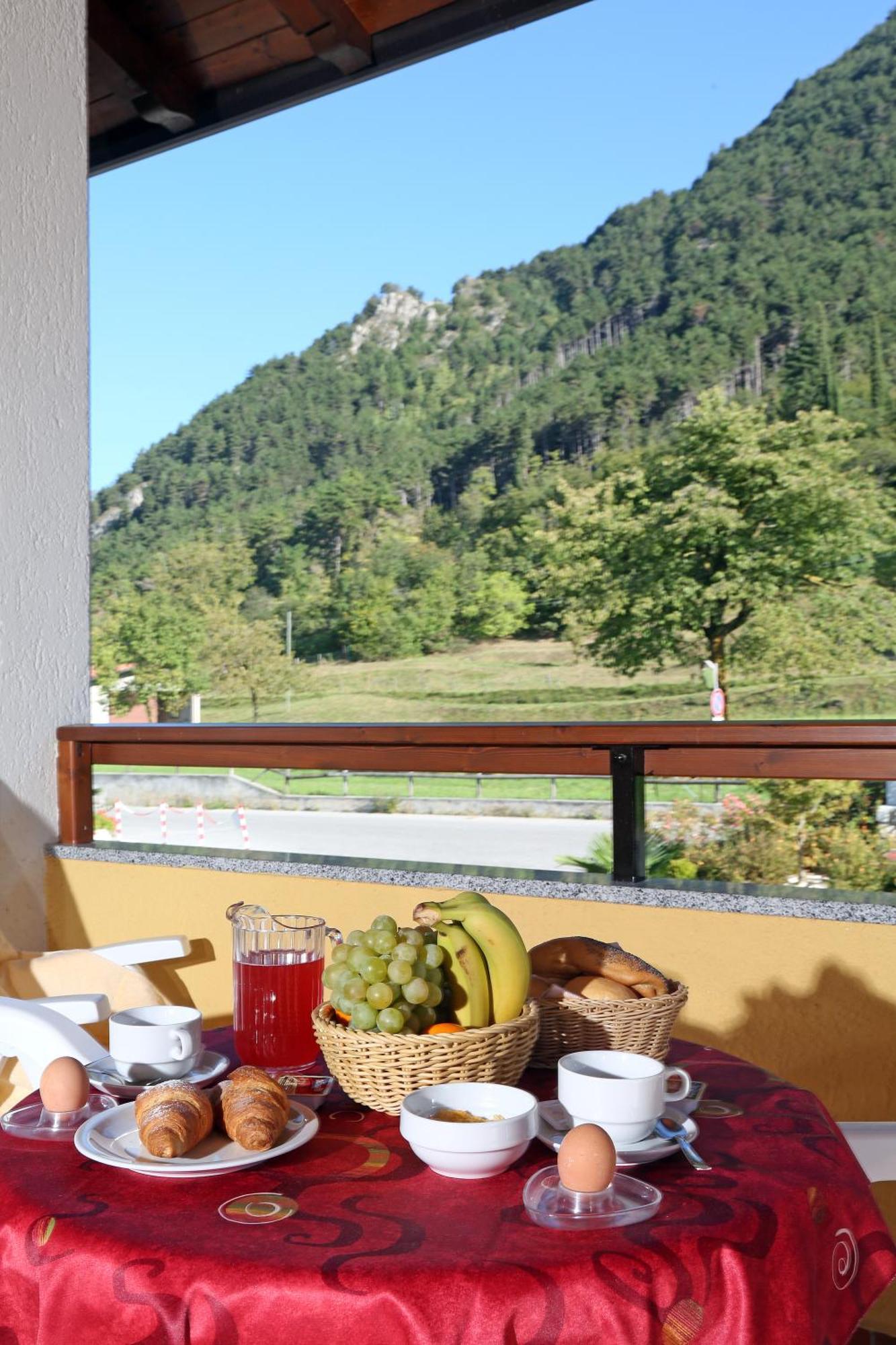 Hotel Residence La Pertica トレモージネ エクステリア 写真